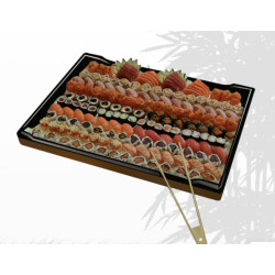 Jantar japonês top com serviço