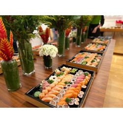 Jantar japonês top com serviço