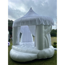 Tenda inflável